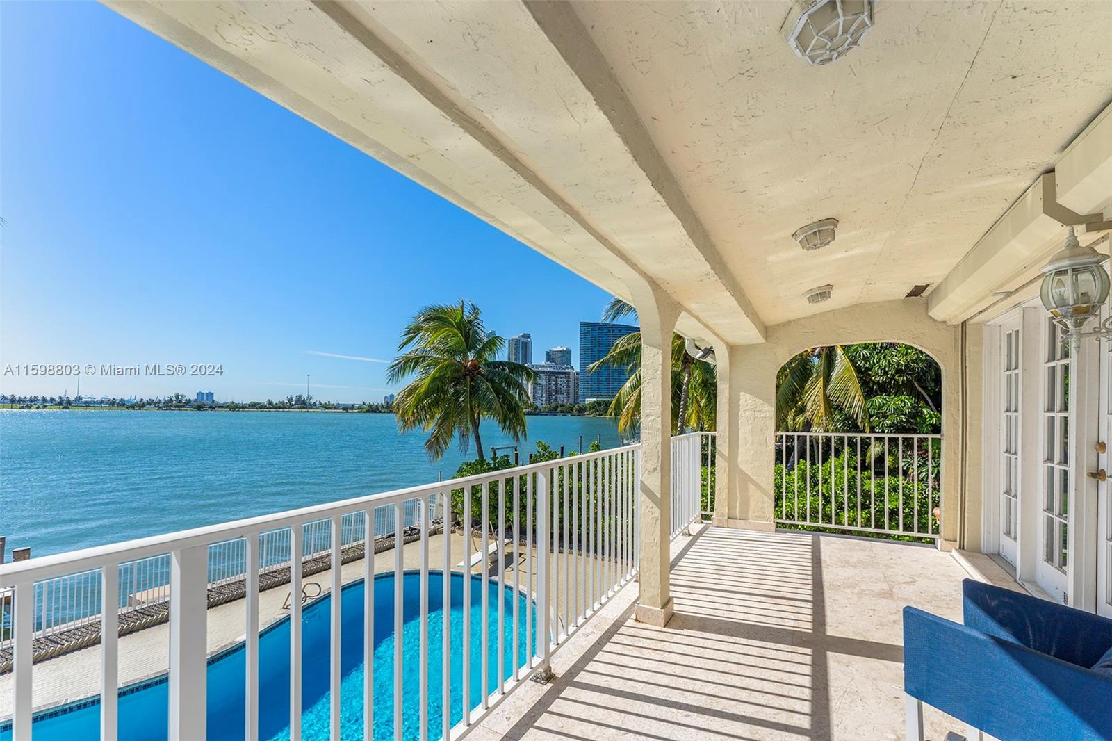 BAY POINT - Residential