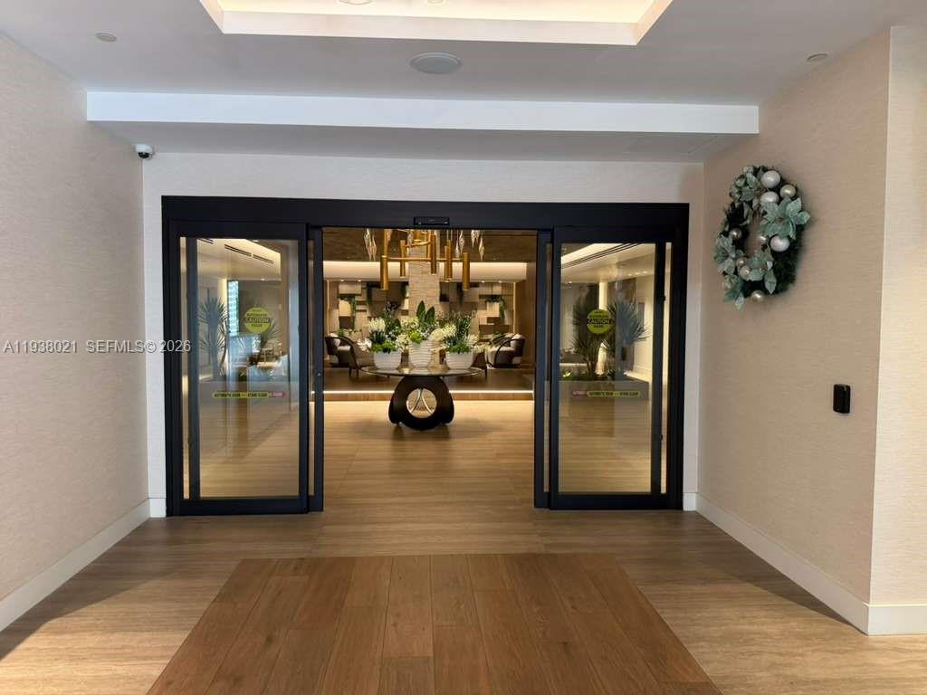 ¤ RONEY PALACE - Residential