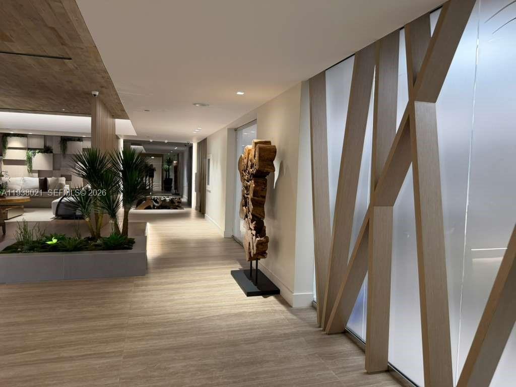 ¤ RONEY PALACE - Residential