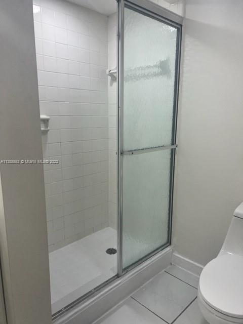 VERSAILLES GARDENS CONDO - Residential Lease