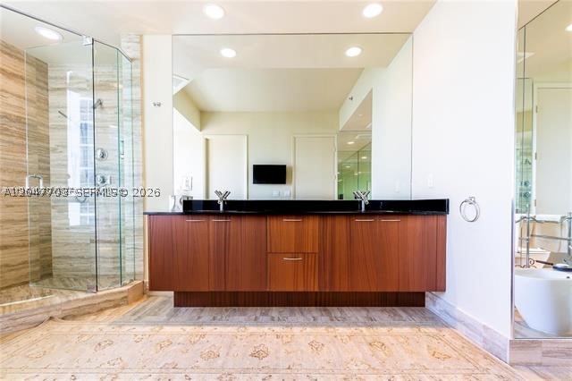 TDR TOWER I CONDO - Residential Lease