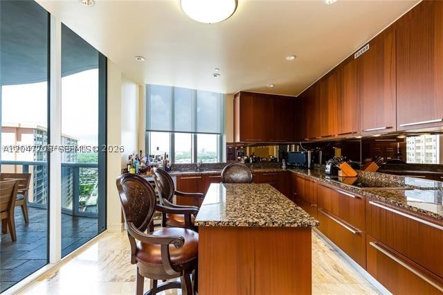 TDR TOWER I CONDO - Residential Lease