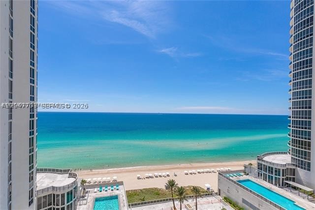 TDR TOWER I CONDO - Residential Lease