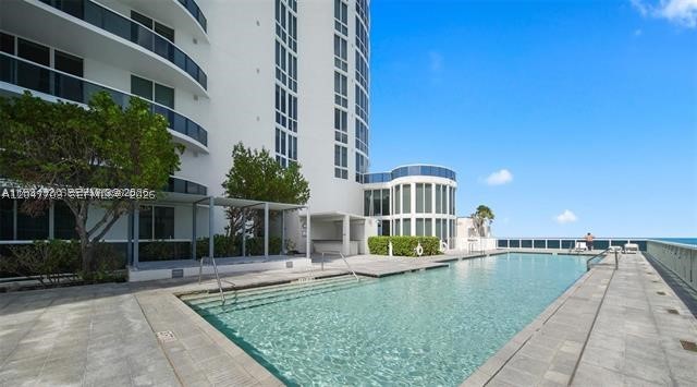 TDR TOWER I CONDO - Residential Lease