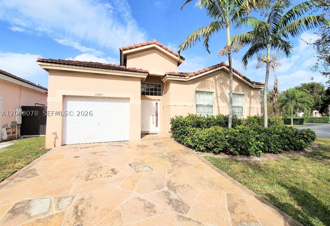 LAKES BY THE BAY SEC 8 - Residential Lease