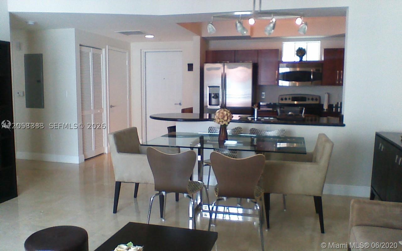 DOWNTOWN DADELAND CONDO N - Residential Lease
