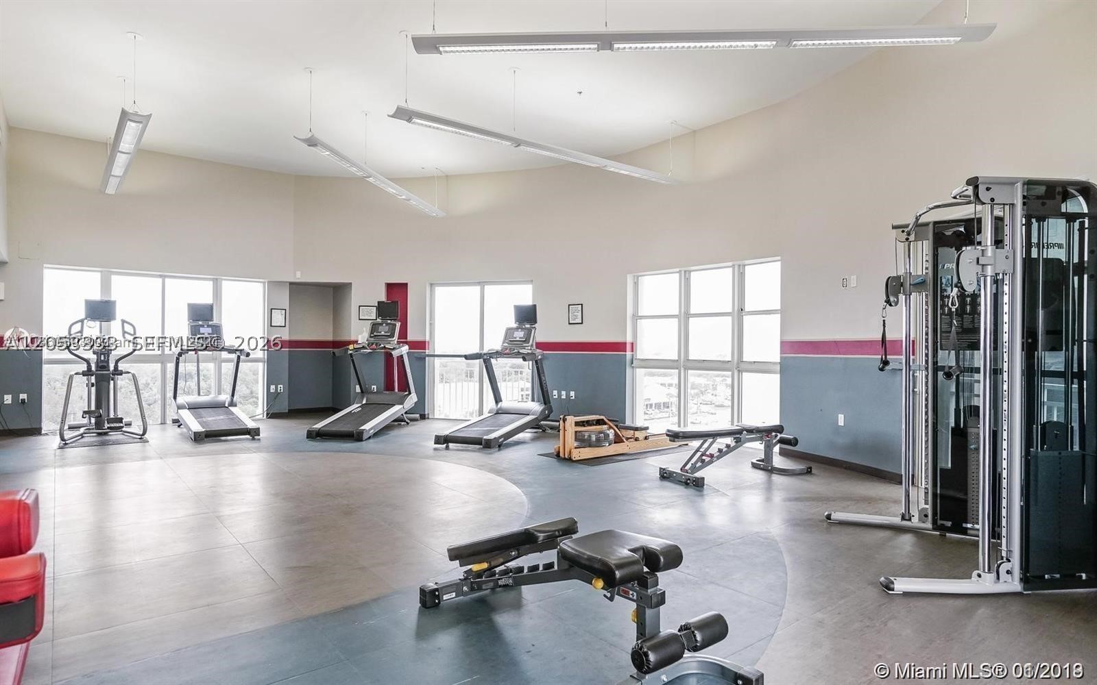DOWNTOWN DADELAND CONDO N - Residential Lease