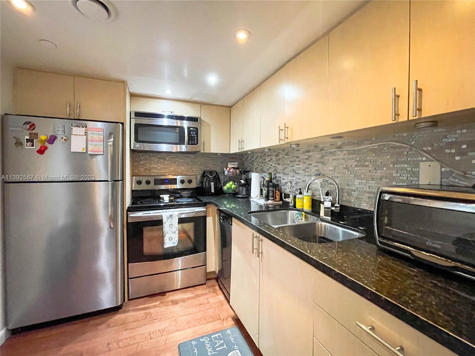 MIRADOR 1000 CONDO - Residential Lease
