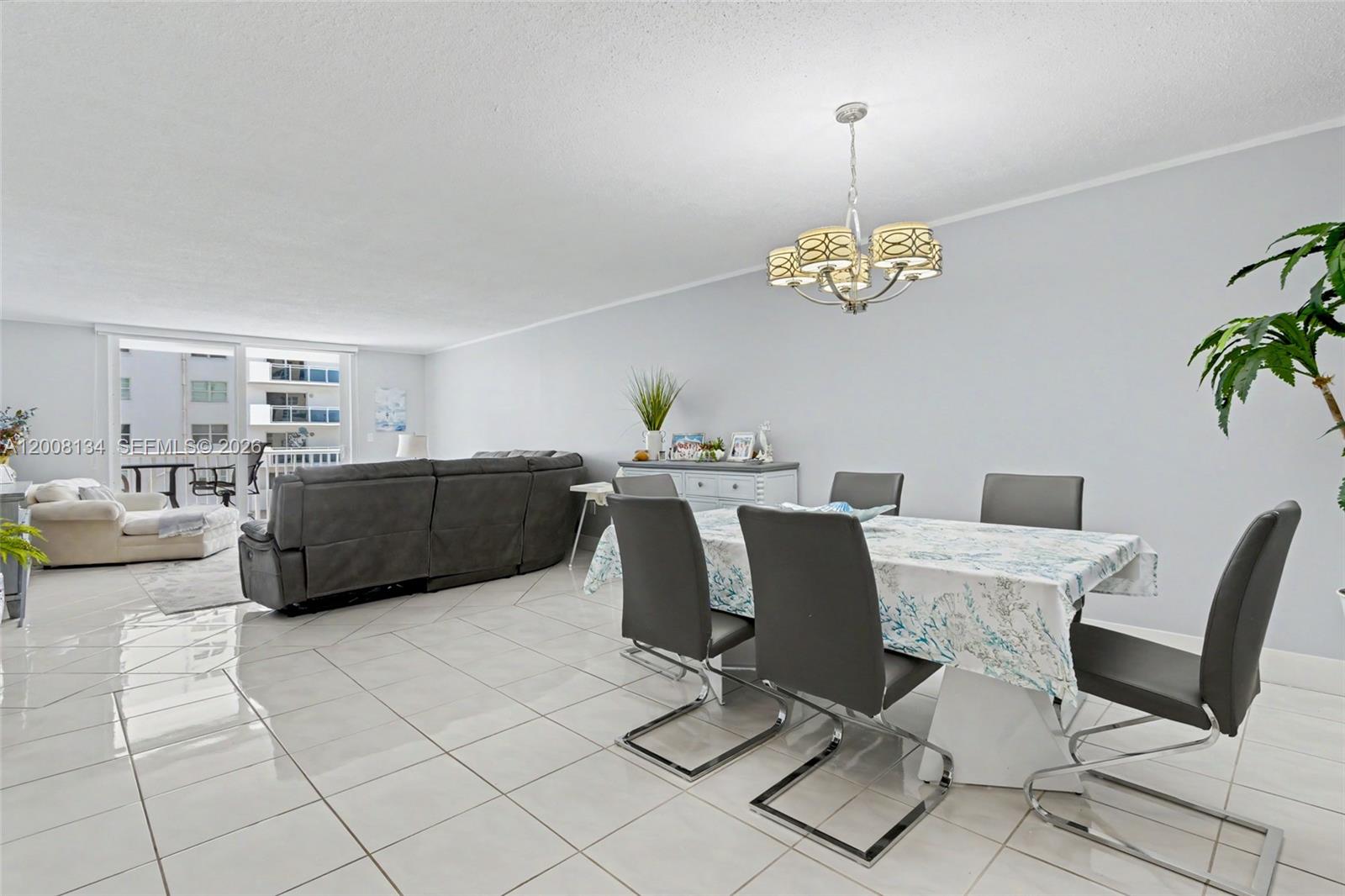 CAMBRIDGE TOWERS CONDO - Residential