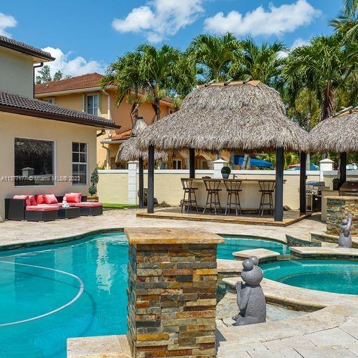 WEST LAKES ESTATES SUB - Residential