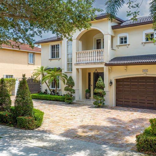 WEST LAKES ESTATES SUB - Residential