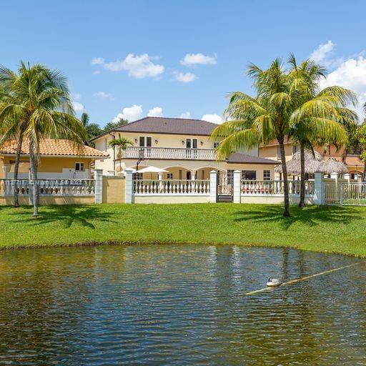 WEST LAKES ESTATES SUB - Residential
