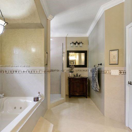 WEST LAKES ESTATES SUB - Residential