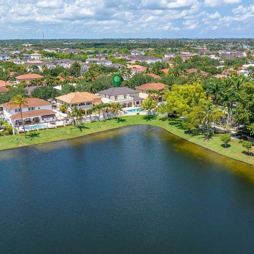 WEST LAKES ESTATES SUB - Residential