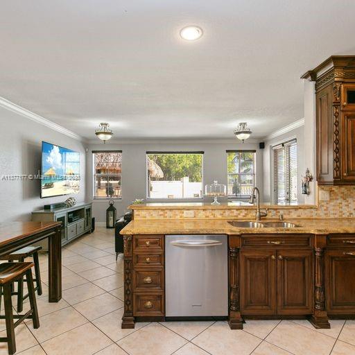 WEST LAKES ESTATES SUB - Residential