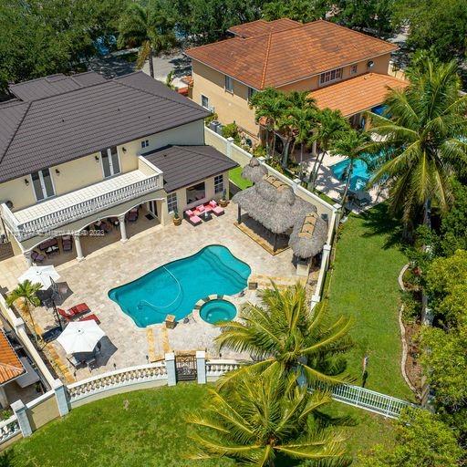 WEST LAKES ESTATES SUB - Residential