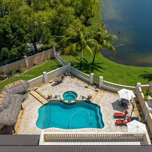 WEST LAKES ESTATES SUB - Residential
