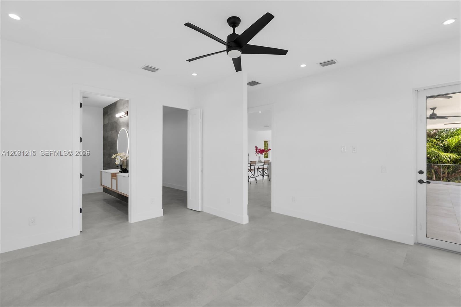 BUCCANEER PT (LARGO SOUND - Residential