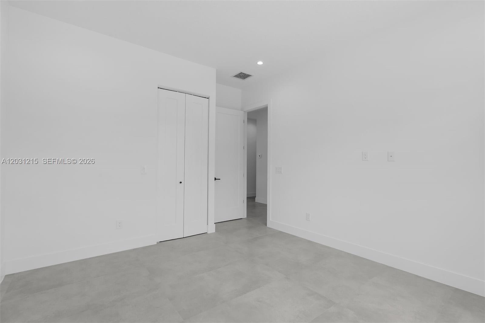 BUCCANEER PT (LARGO SOUND - Residential