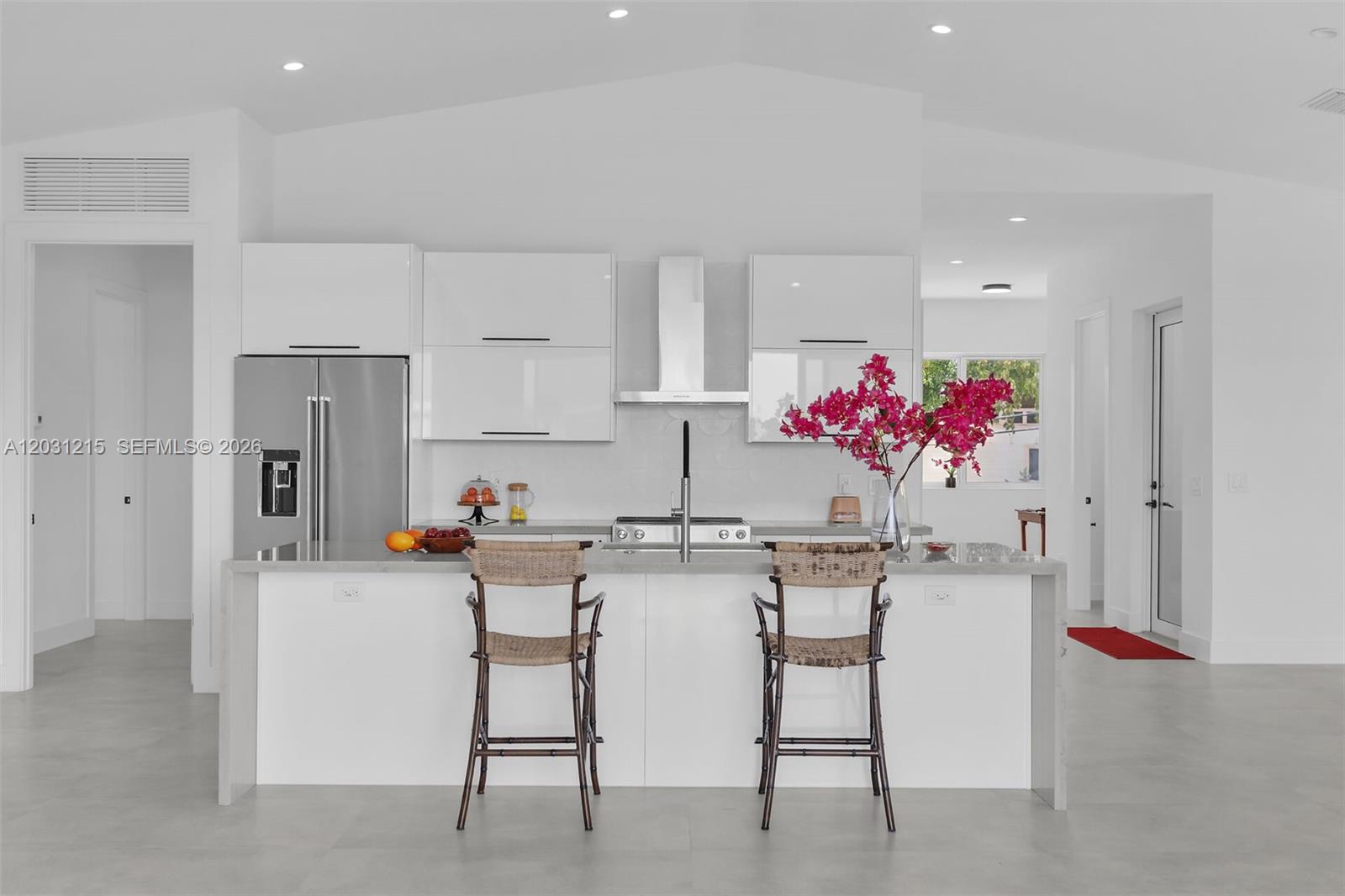 BUCCANEER PT (LARGO SOUND - Residential