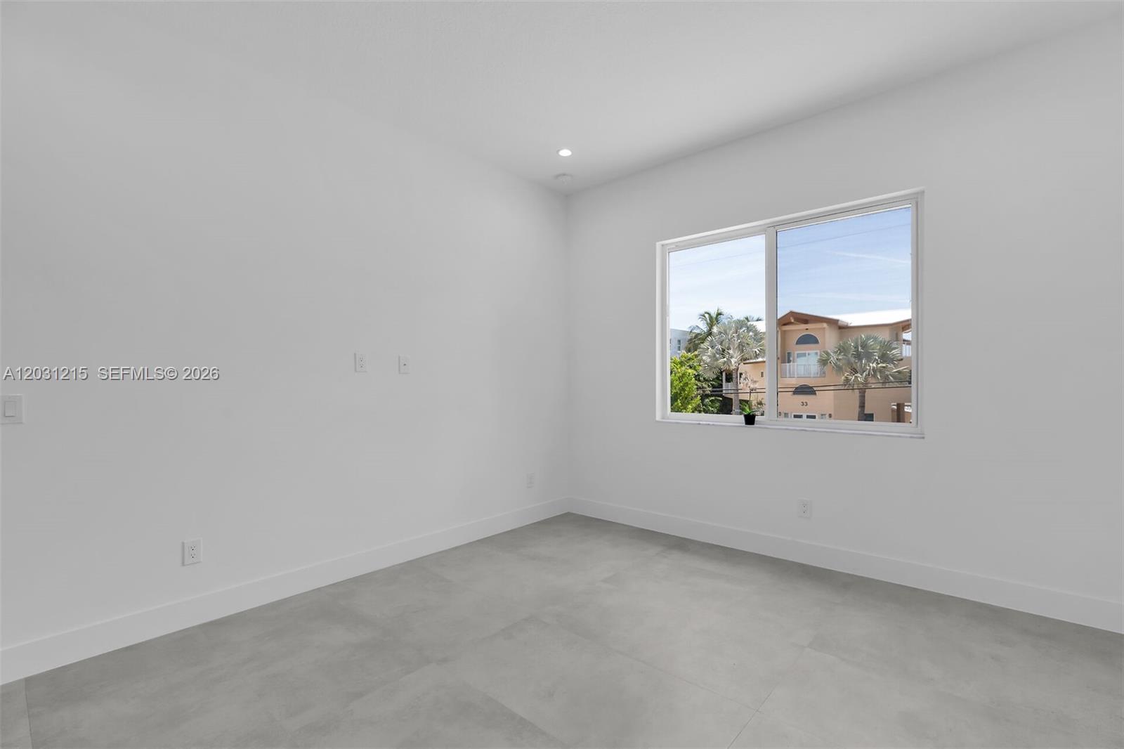 BUCCANEER PT (LARGO SOUND - Residential