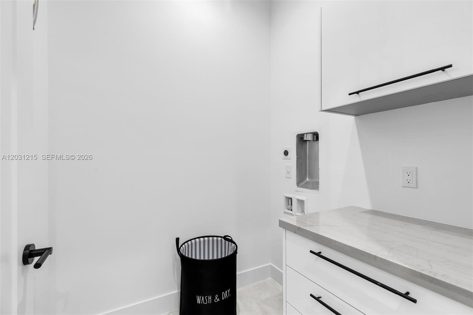 BUCCANEER PT (LARGO SOUND - Residential