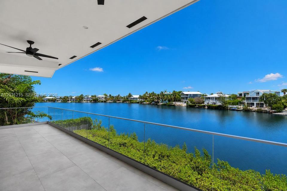 BUCCANEER PT (LARGO SOUND - Residential