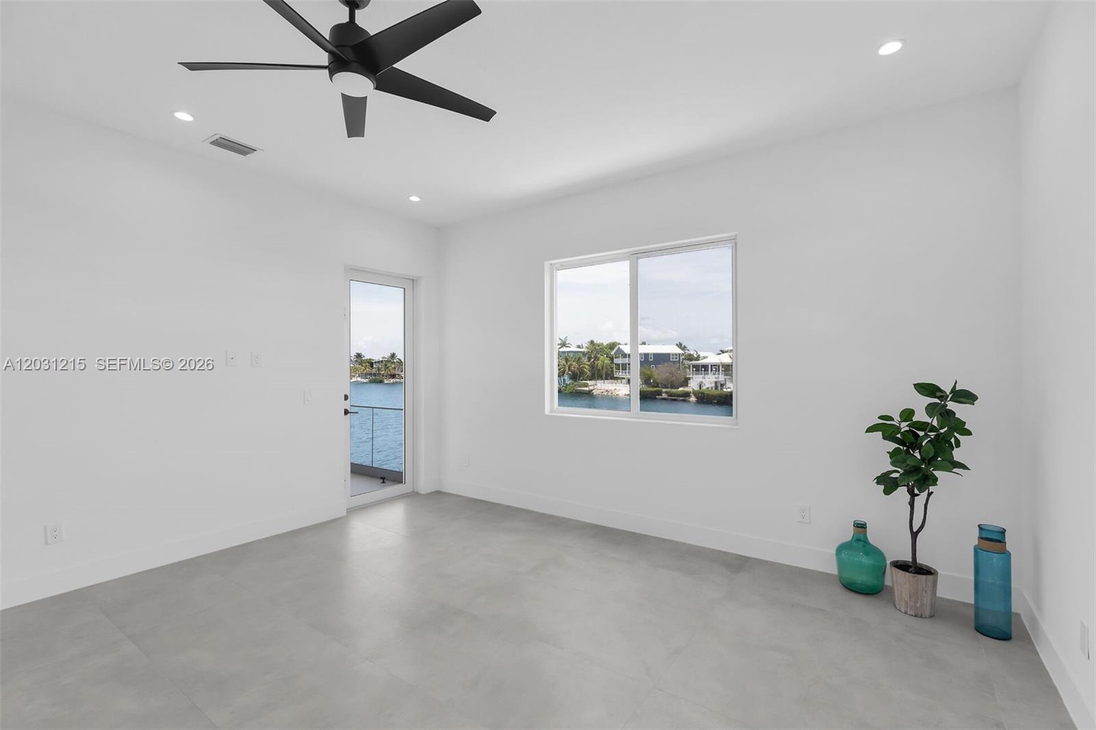 BUCCANEER PT (LARGO SOUND - Residential
