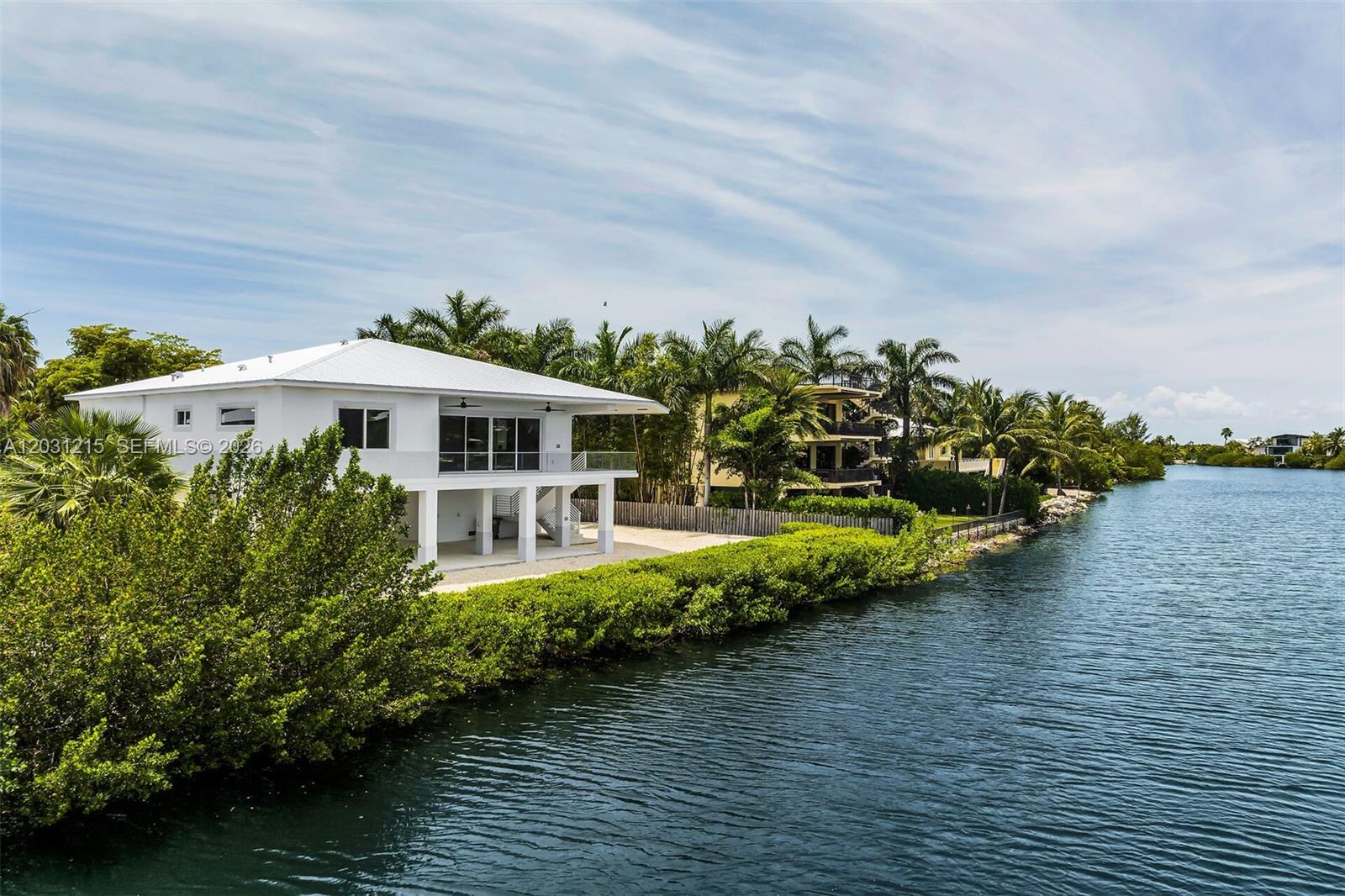 BUCCANEER PT (LARGO SOUND - Residential