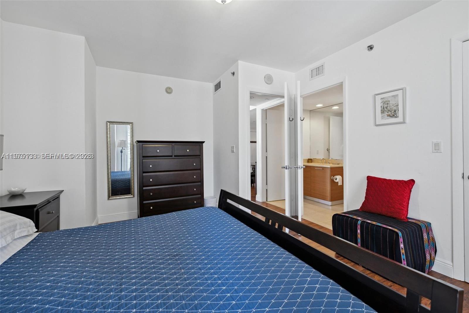 50 BISCAYNE CONDO - Residential