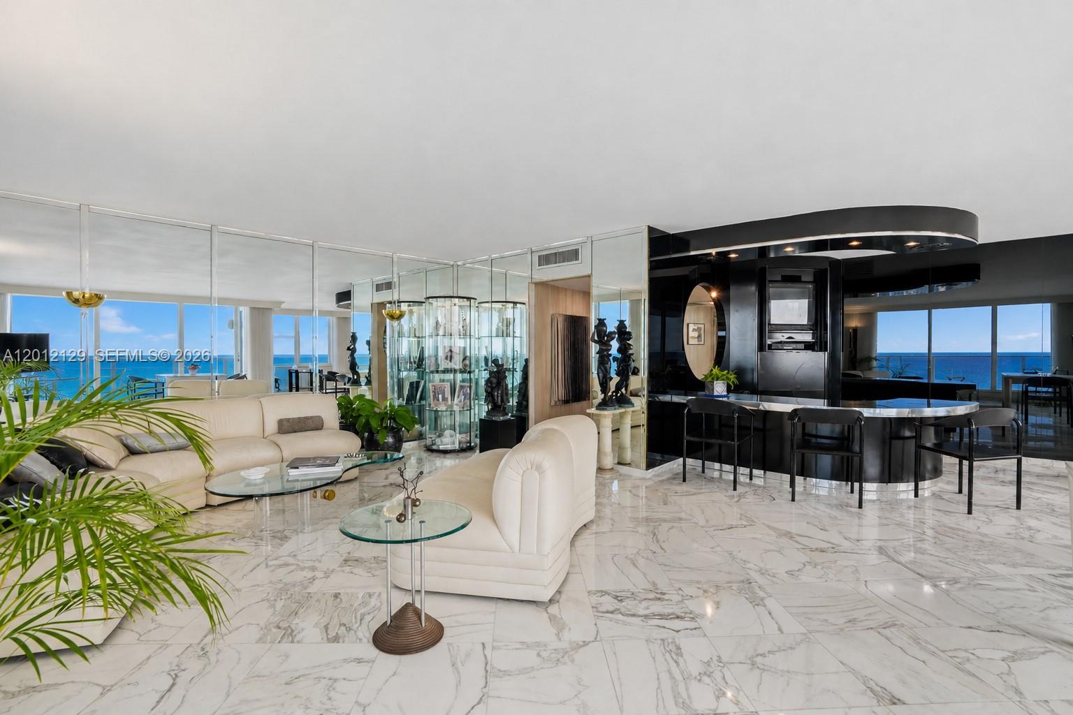 AQUARIUS CONDO - Residential