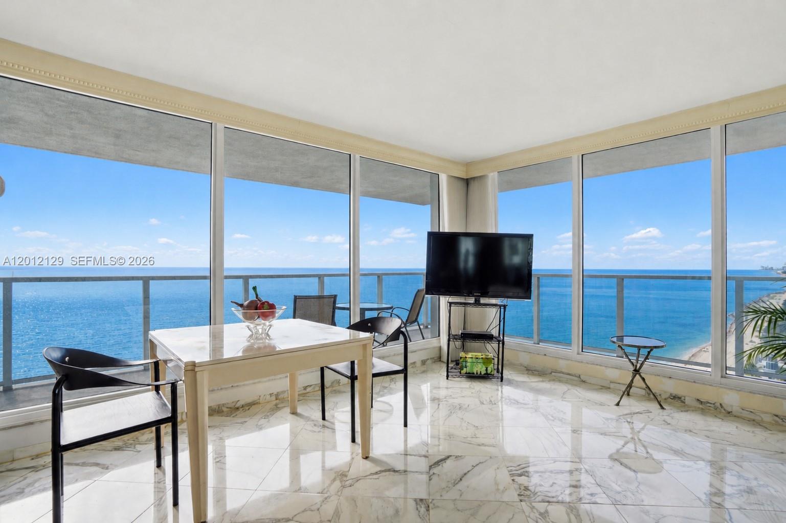 AQUARIUS CONDO - Residential