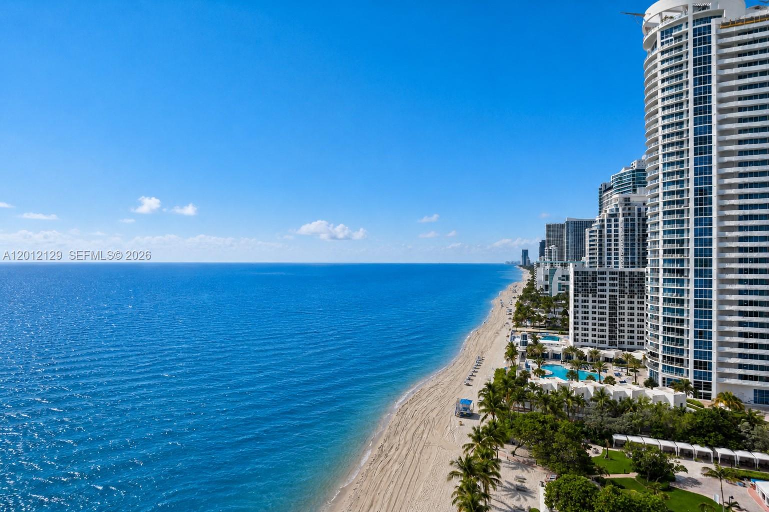 AQUARIUS CONDO - Residential