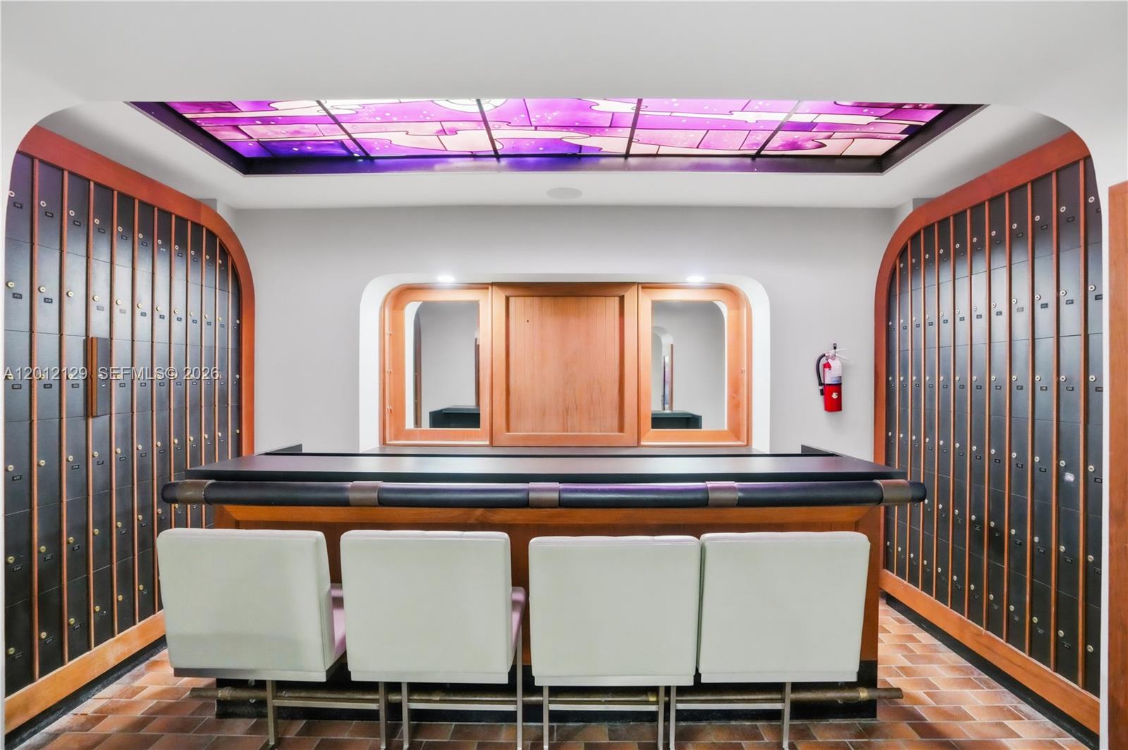 AQUARIUS CONDO - Residential