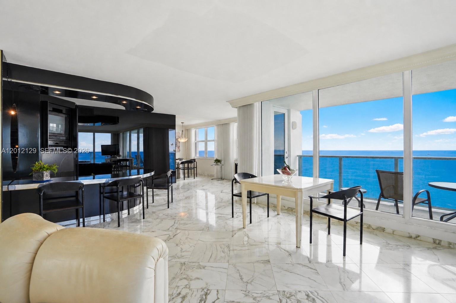 AQUARIUS CONDO - Residential