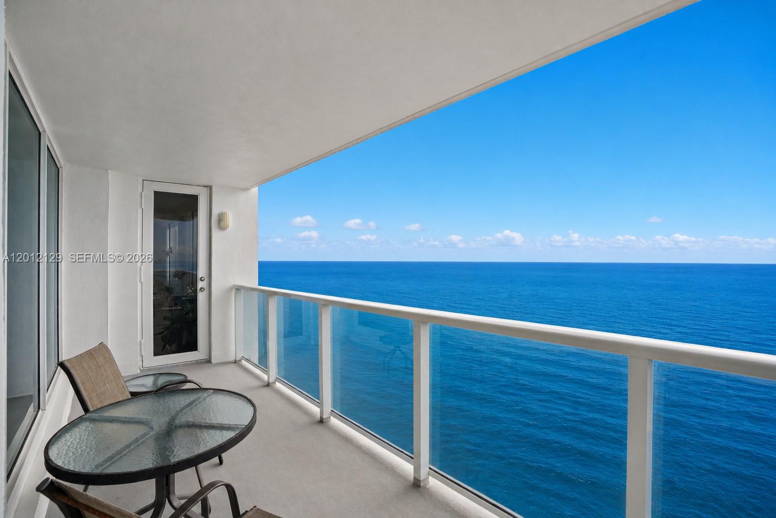 AQUARIUS CONDO - Residential