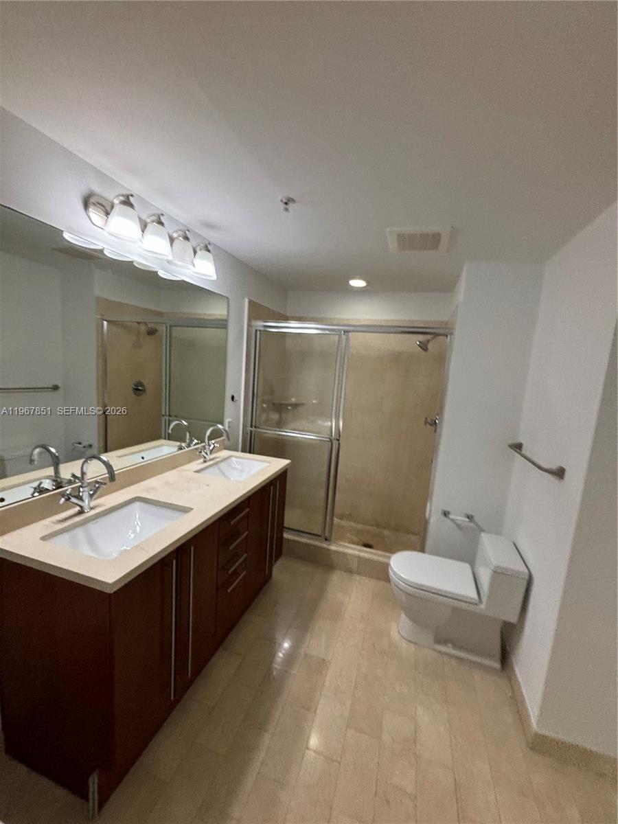 THE AXIS ON BRICKELL CONDA - Residential