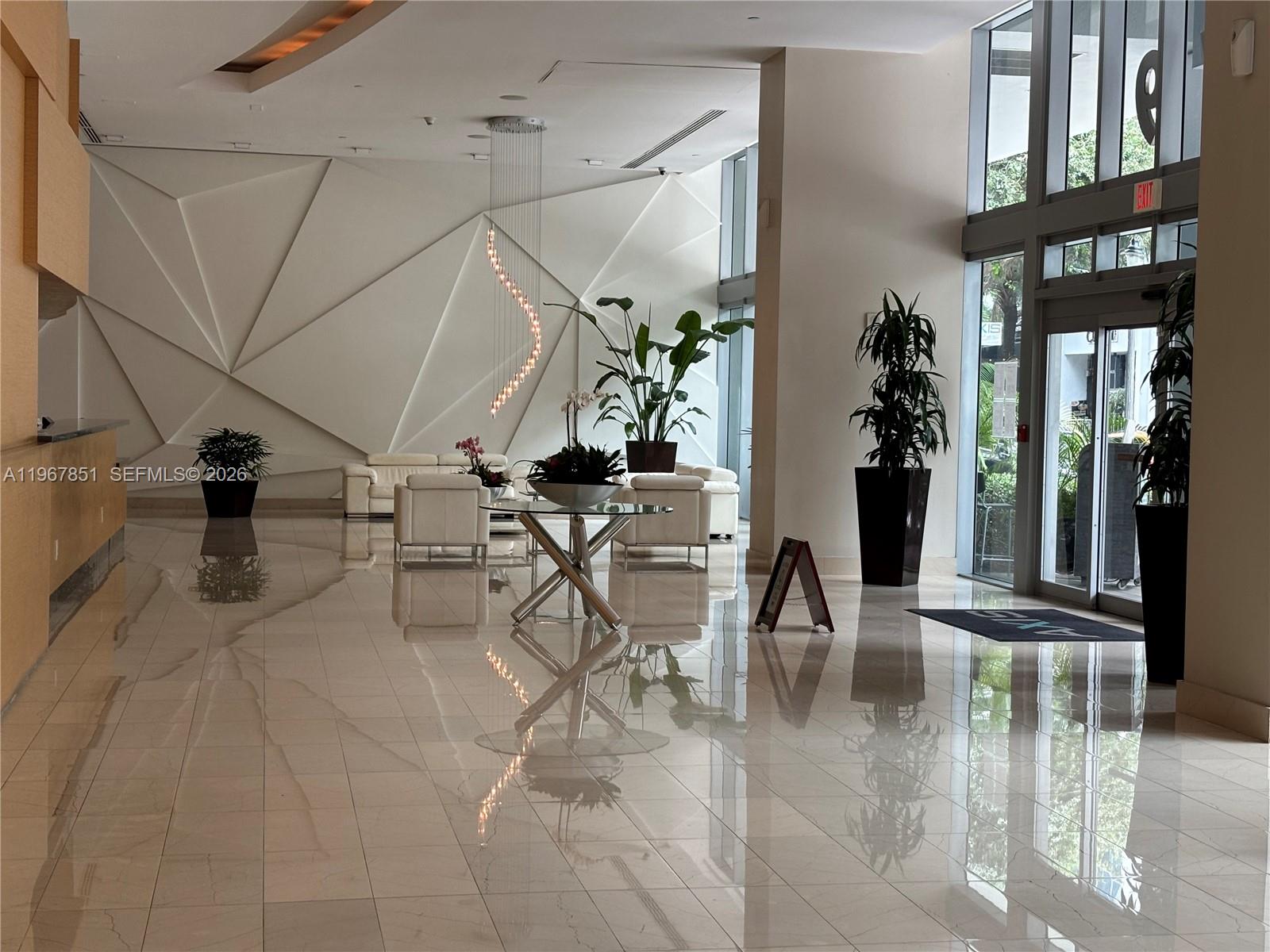 THE AXIS ON BRICKELL CONDA - Residential
