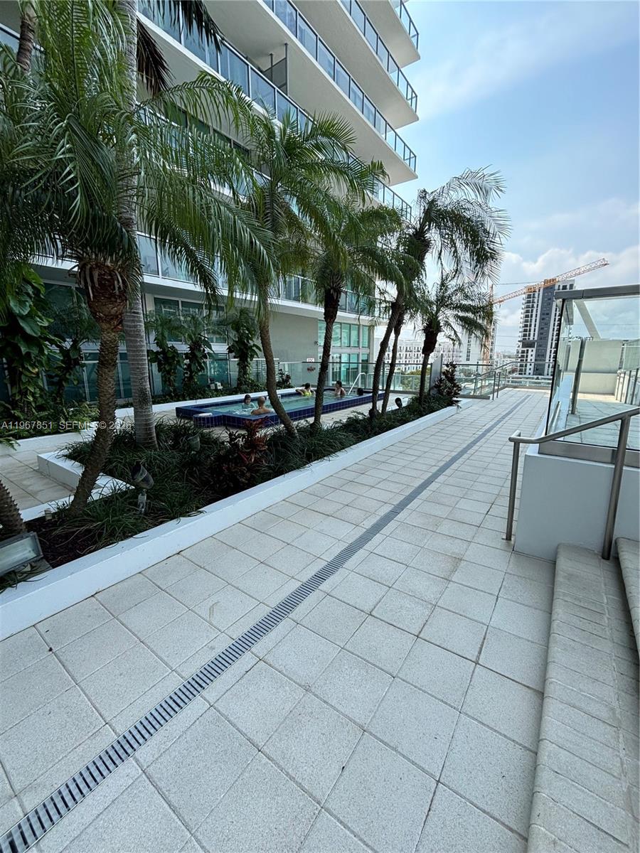 THE AXIS ON BRICKELL CONDA - Residential