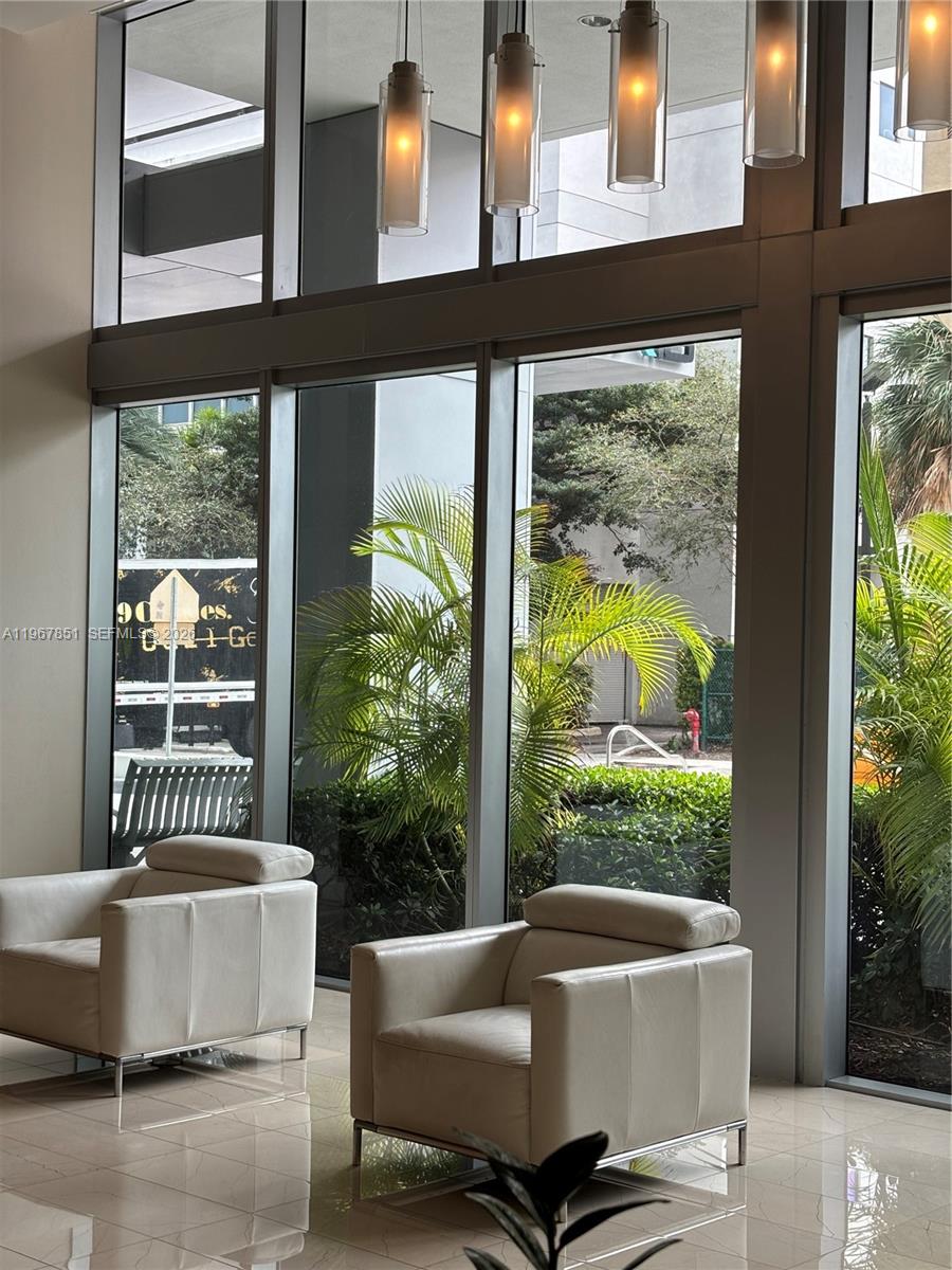 THE AXIS ON BRICKELL CONDA - Residential