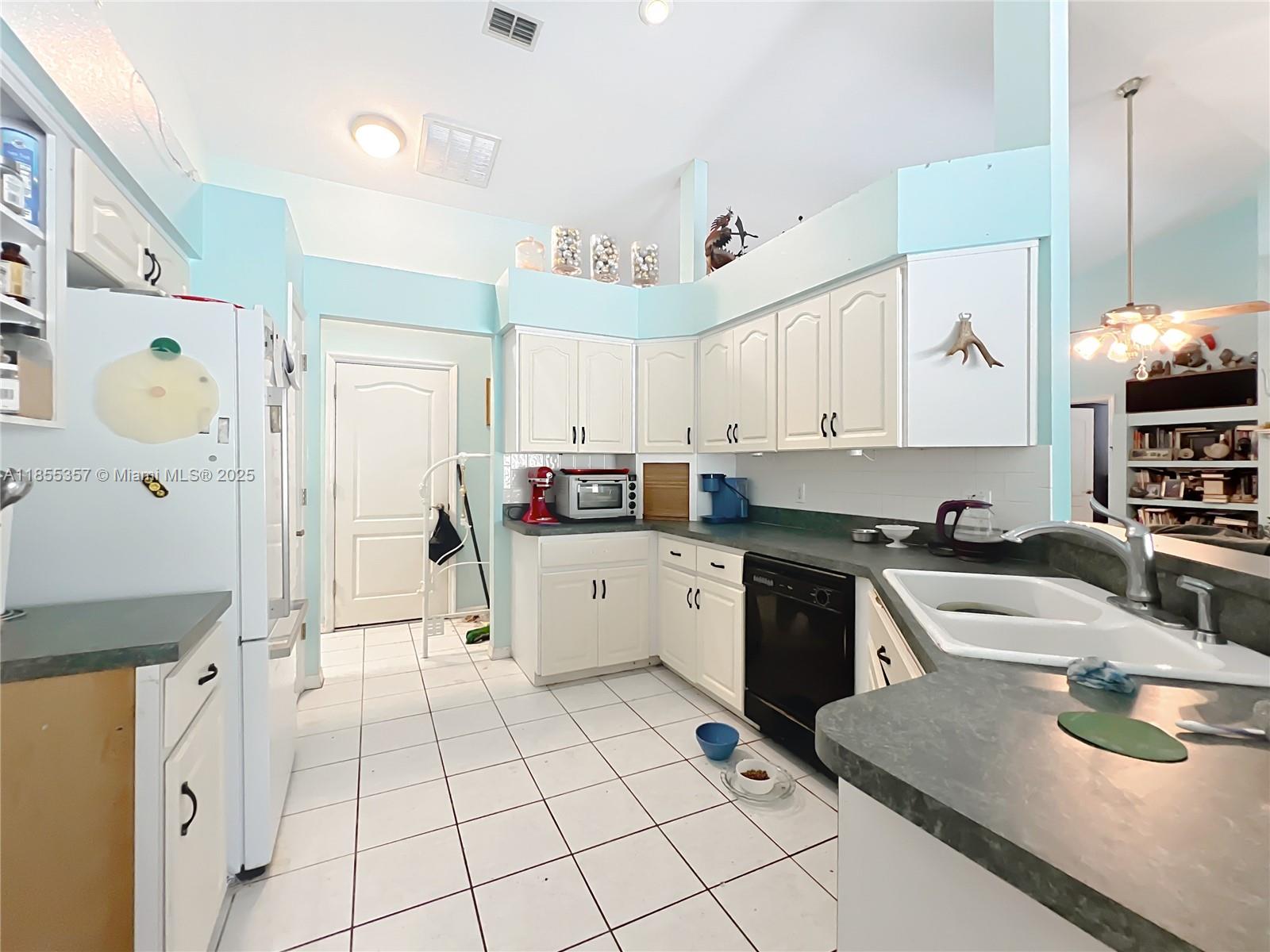 SUGARMILL WOODS OAK VILLAG - Residential