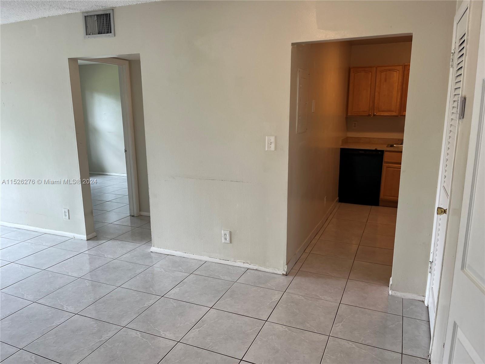 NEWPORT CONDO - Residential Lease