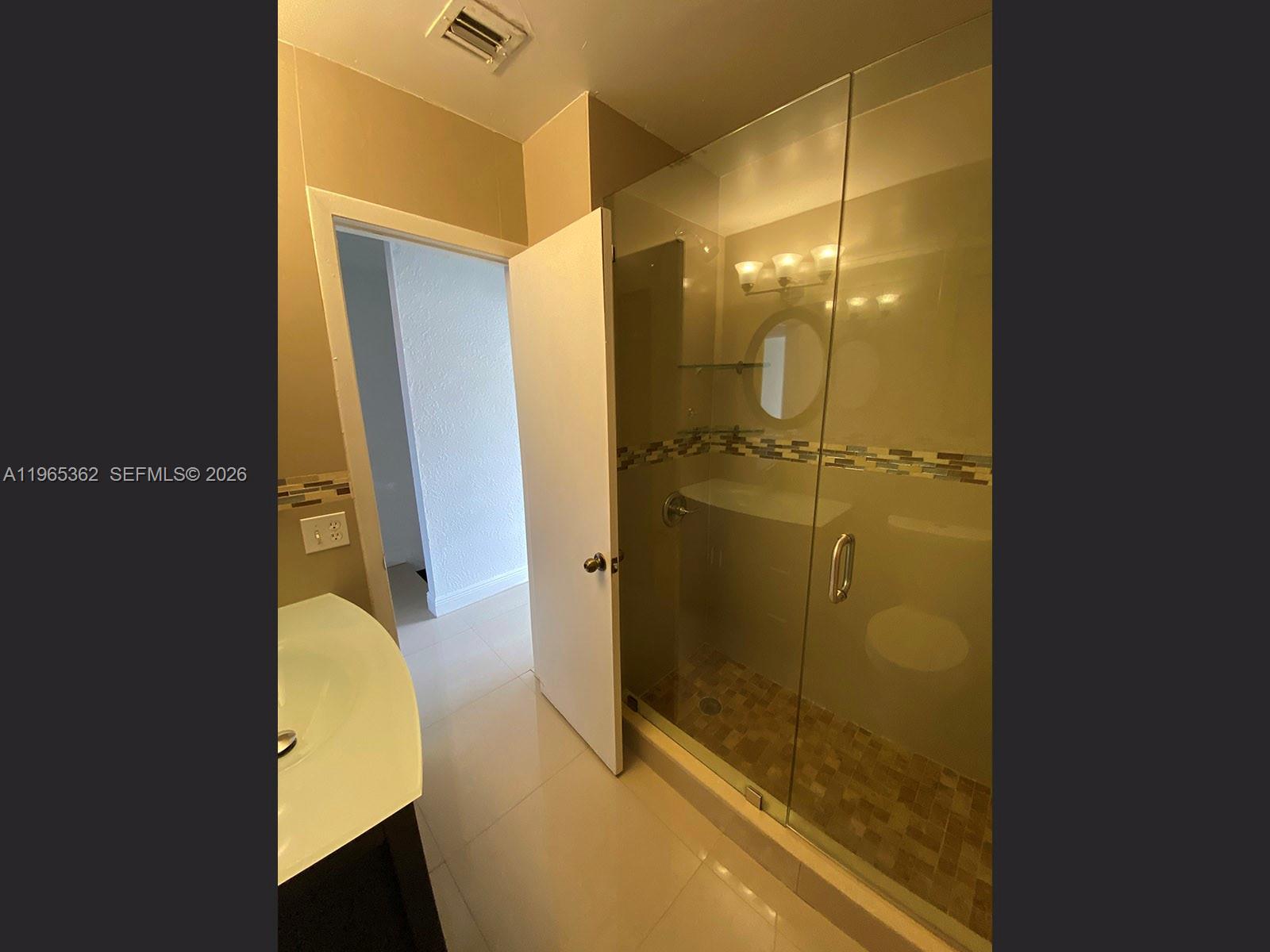 LAS VILLAS DE FOUNTAINBLEA - Residential