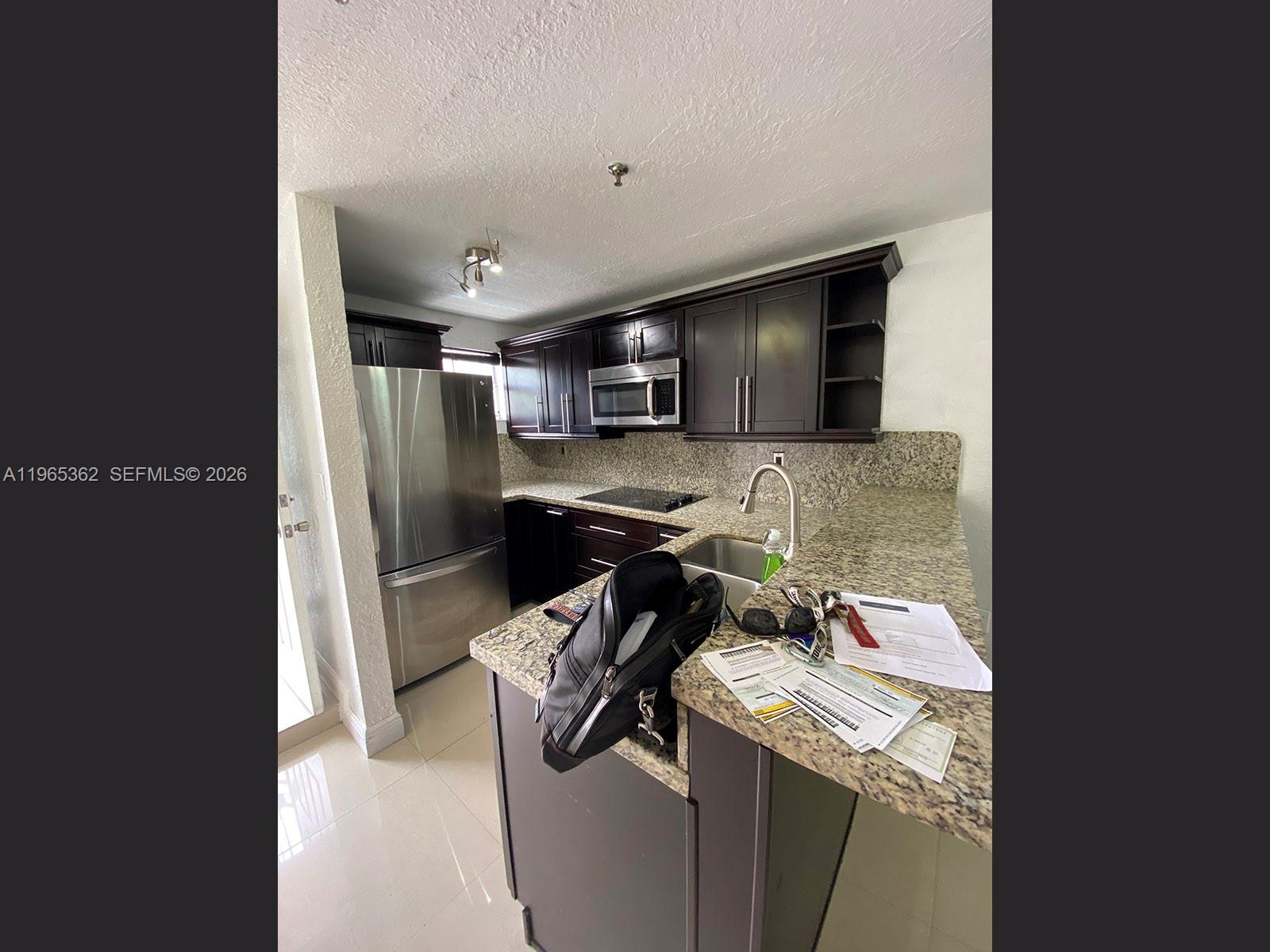 LAS VILLAS DE FOUNTAINBLEA - Residential