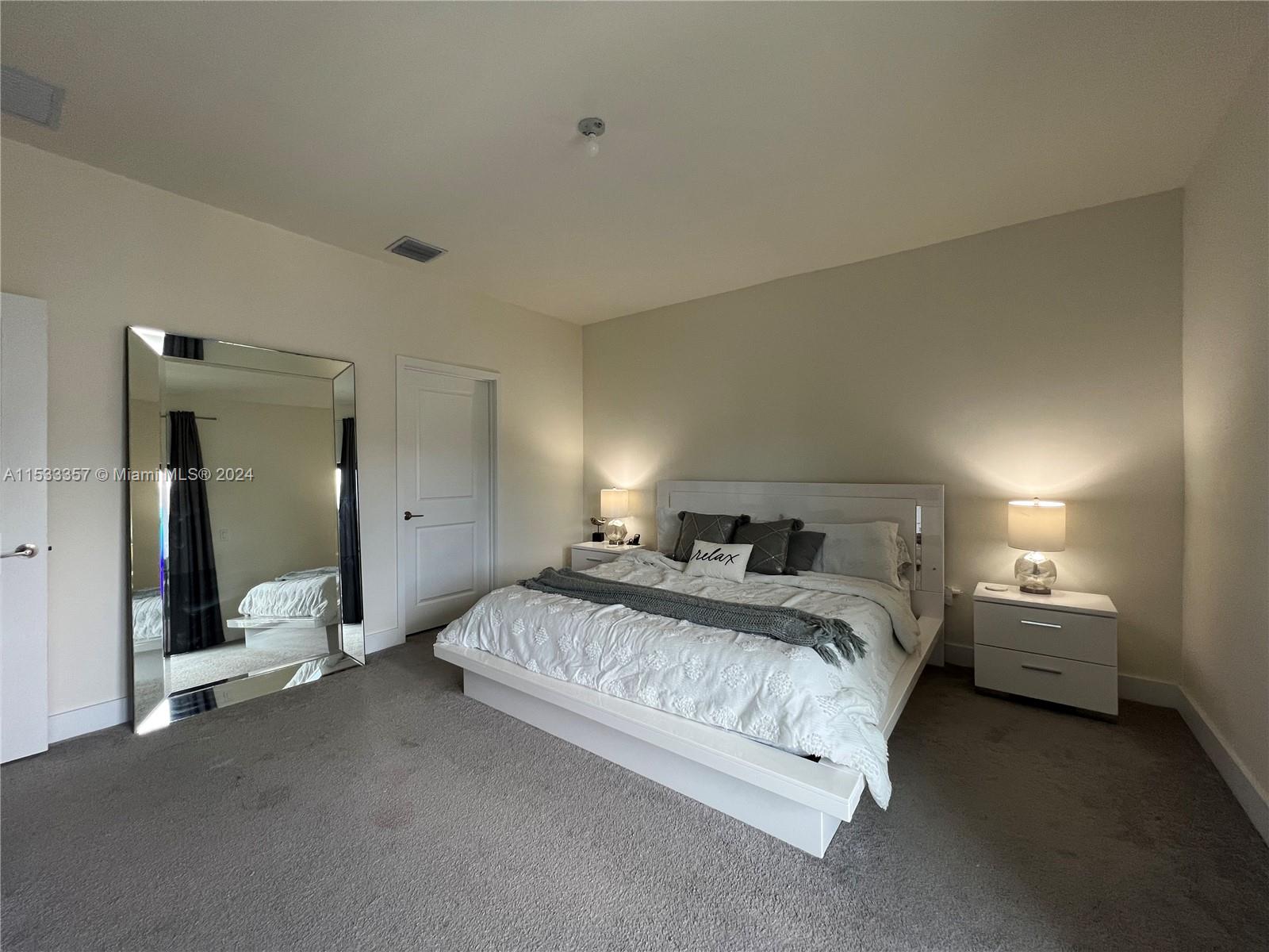 Urbana at Doral - Residential