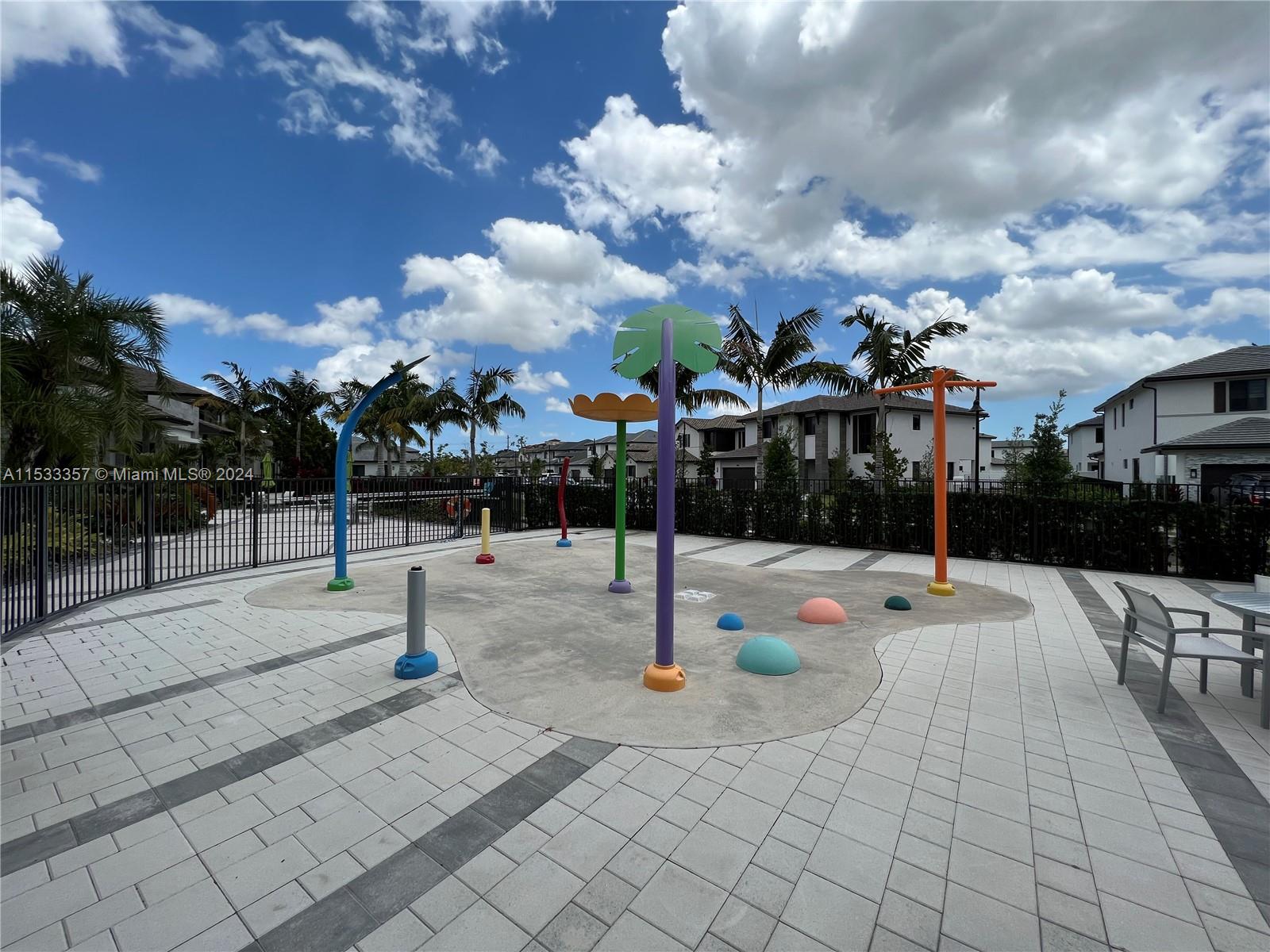 Urbana at Doral - Residential