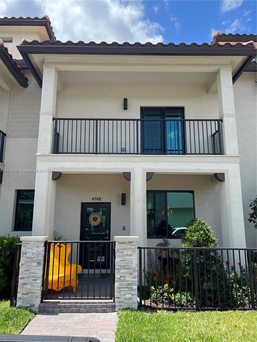 Urbana at Doral - Residential