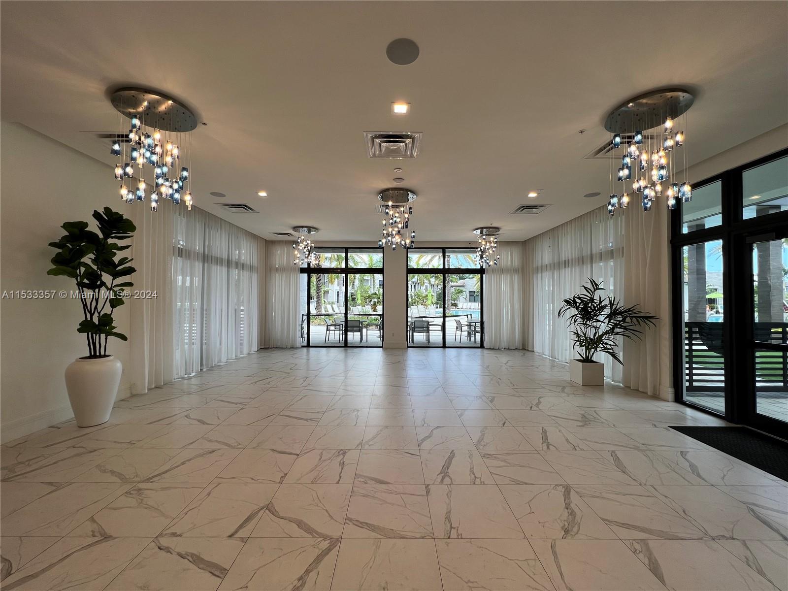 Urbana at Doral - Residential