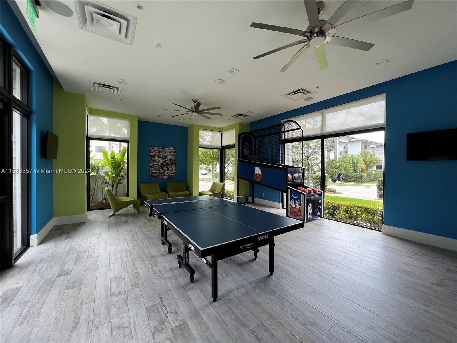 Urbana at Doral - Residential