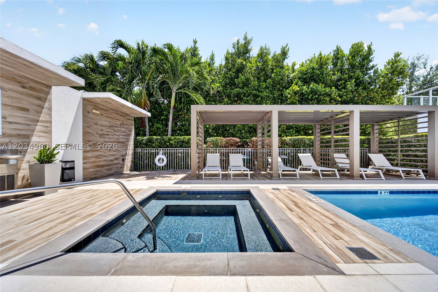 One Bay Residences - Residential